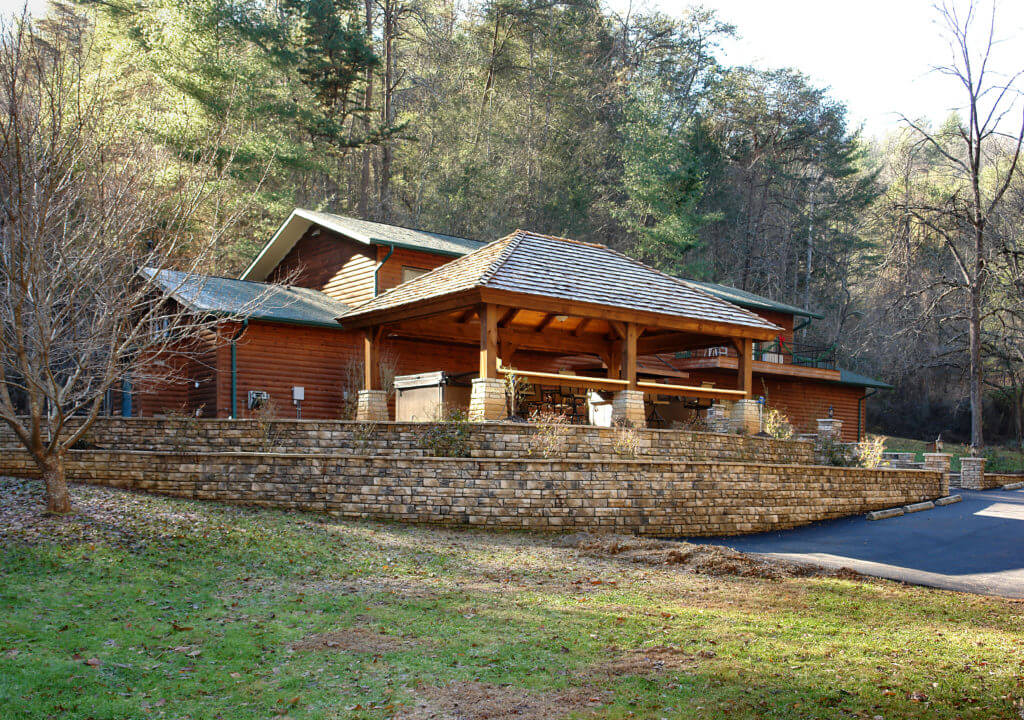 lodge bluff mountain rental cabins